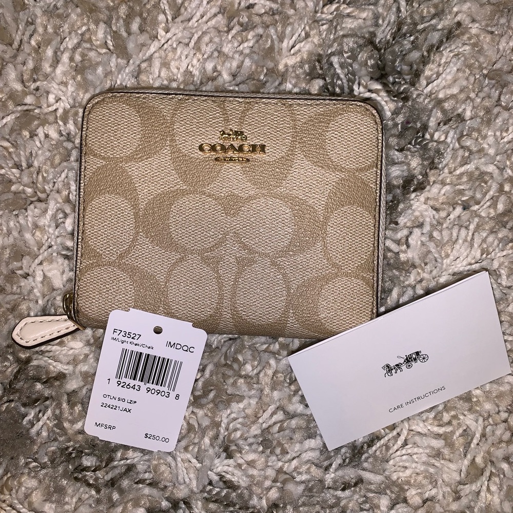 Coach wallet